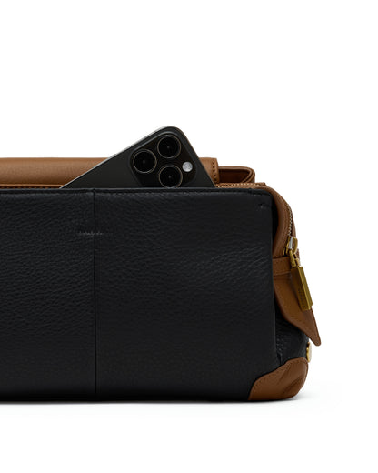 Hammitt Charlotte Medium - Leather Shoulder Bag